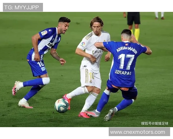 斯字开头的足球明星们:他们的传奇故事与辉煌成就一览无遗